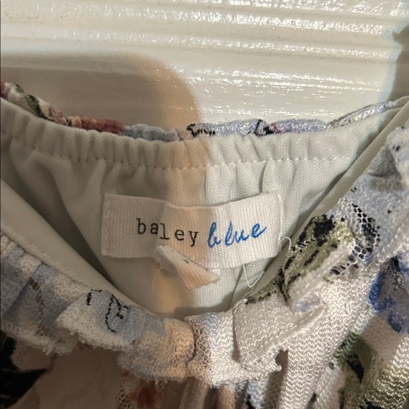 Bailey Blue Floral‎ Midi Dress with Puff Sleeves - Picture 2 of 4